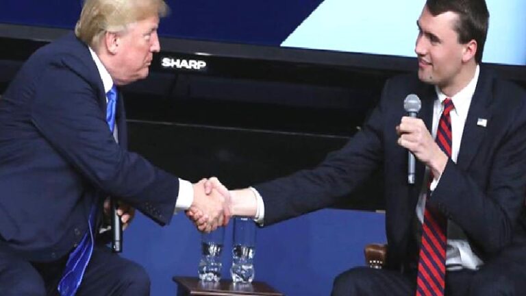 Trump destekçisi aktivist ve sosyal medya fenomeni Charlie Kirk silahlı saldırıya uğradı