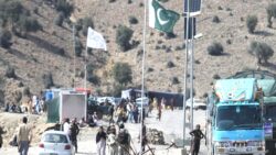 Afganistan – Pakistan çatışması yeniden başladı: Sözcüden ilk açıklama