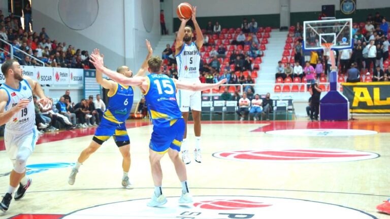 Aliağa Petkimspor: 85 – CSM Corona Brasov: 74 (MAÇ SONUCU ÖZET)