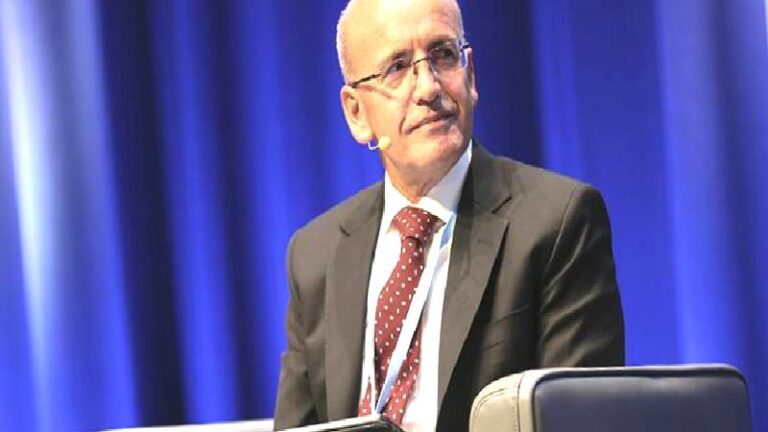 Bakan Şimşek: Tarihimizin en yüksek aylık cari fazlasını verdik