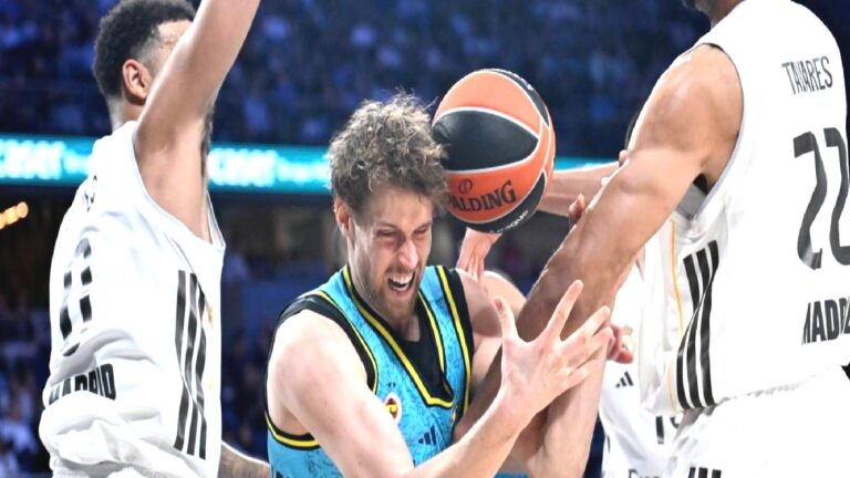 EuroLeague’de 5. mağlubiyet ağır oldu: Fenerbahçe Beko, Real Madrid’e 26 sayı farkla yenildi