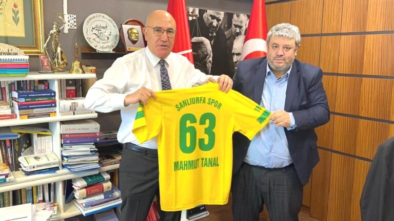Mahmut Tanal: Şanlıurfaspor’a yapılan her haksız düdük, Türk futbolunun adalet defterine kara bir çizgi olarak geçmektedir