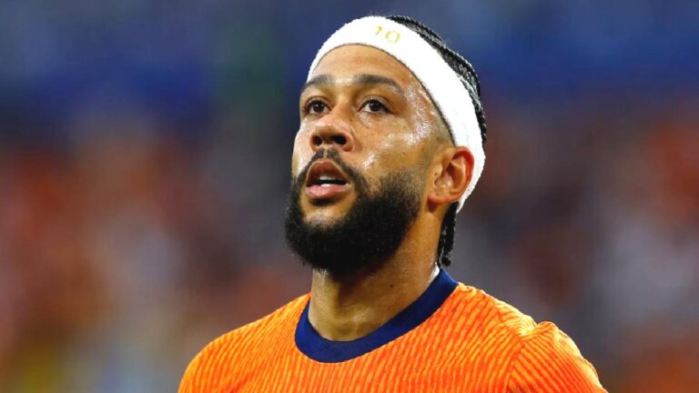 Memphis Depay’ın Brezilya’da havalimanında pasaportu çalındı