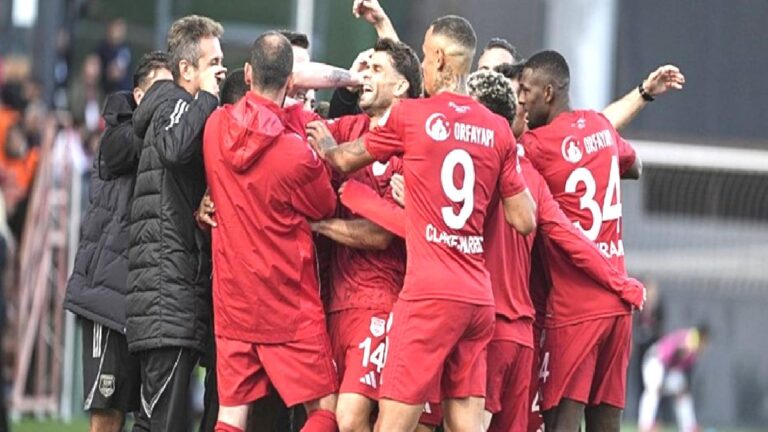 Pendik gol olup yağdı