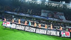 RAMS Başakşehir-Galatasaray maçı öncesinde Filistin için şiir okundu!