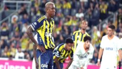 Süper Lig’in ilk 8 haftasında en çok penaltı kazanan Fenerbahçe oldu!