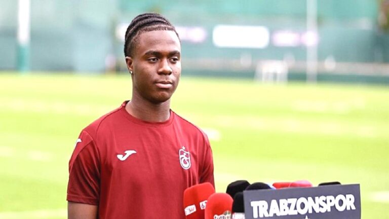 TRABZONSPOR HABERİ – Christ Oulai’den derbi yorumu! “Hakem Fenerbahçe’yi korudu”