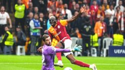 UEFA Şampiyonlar Ligi hesabından Osimhen paylaşımı! Bodo/Glimt maçında attığı golün resmini çizdiler