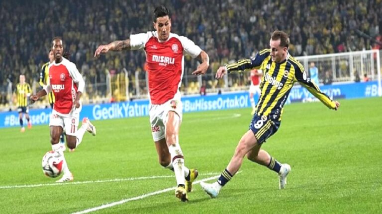VAR’dan penaltı kararı çıktı! İşte Fenerbahçe-Fatih Karagümrük maçındaki o pozisyon