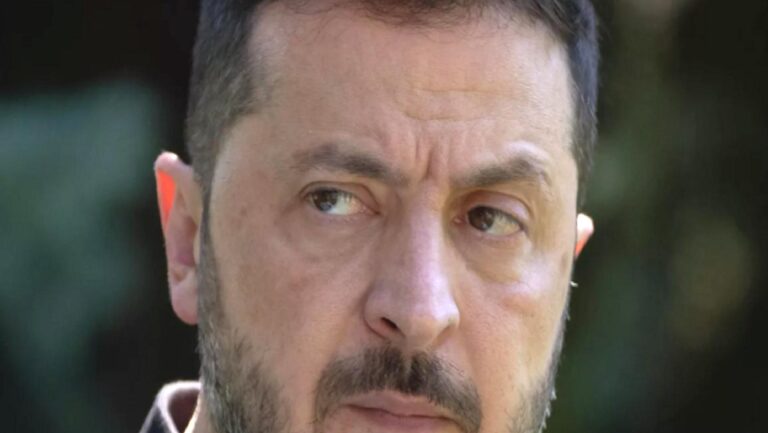 Almanya, Fransa ve İngiltere liderleri Zelenskiy ile Ukrayna barış planını görüştü