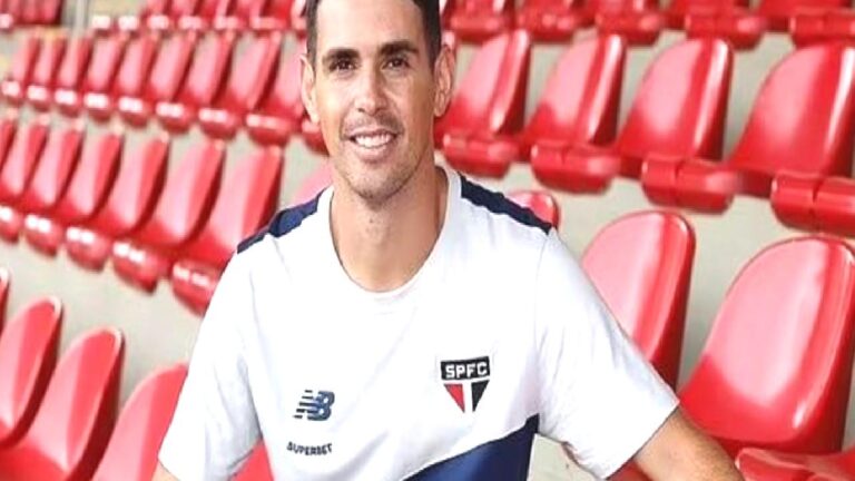 Brezilyalı futbolcu Oscar, kalp rahatsızlığı nedeniyle hastaneye kaldırıldı