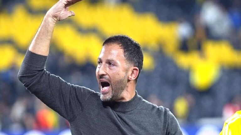 Fenerbahçe’de Tedesco: Futbolcularıma saygı duyulmasını isterim