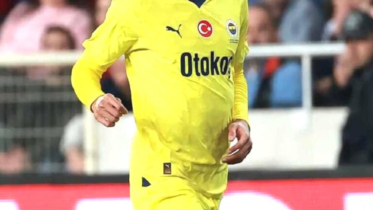 Fenerbahçe’de transferde flaş gelişme! Yıldız isim devre arasında ayrılacak