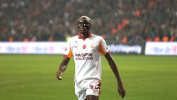 Galatasaray’da Osimhen seferberliği! Fenerbahçe derbisinde oynayacak mı?