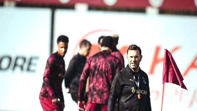Galatasaray’ın Ajax mesaisi sürüyor!