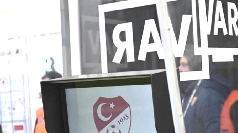 Gençlerbirliği – Başakşehir maçının VAR hakemi belli oldu
