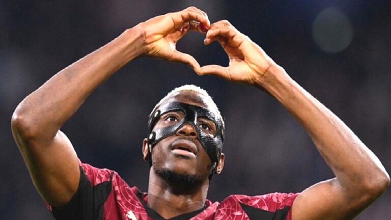 Osimhen Afrika’da yılın futbolcusu ödülünde finale kaldı! İşte yarıştığı isimler