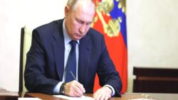 Putin, Rusya’nın yeni ulusal politika stratejisini imzaladı