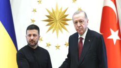 Zelenskiy’nin Ankara ziyareti: ‘Türkiye üzerinden meşruiyet arıyor’