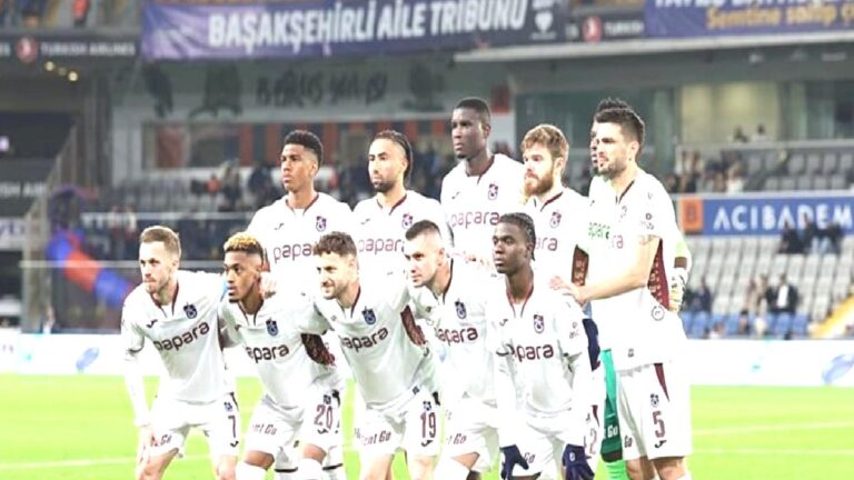 Zirveye doğru ilerliyor