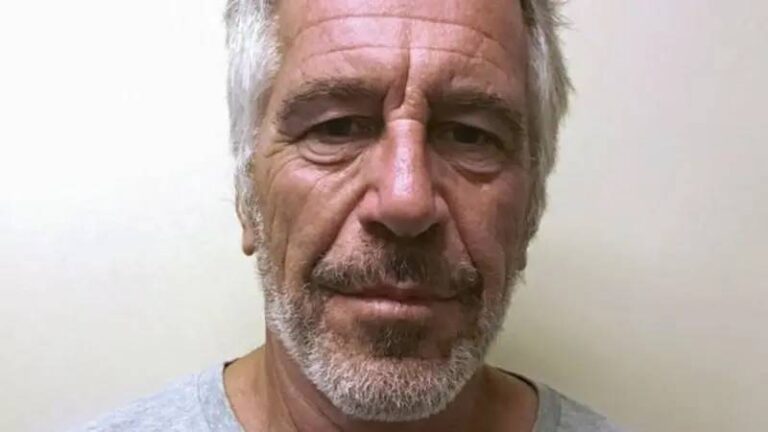 ABD’de paylaşıma açılan Epstein dosyalarının bir kısmı erişimden kaldırıldı