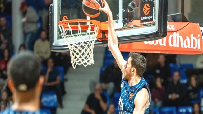 Anadolu Efes Avrupa Ligi’nde Zalgiris’e konuk olacak!