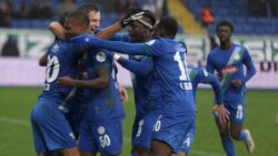 Çaykur Rizespor 3 golle güldü: Recep Uçar ilk galibiyetini aldı