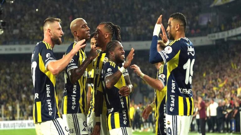 Fenerbahçe’de ayrılık kararı! En-Nesyri…