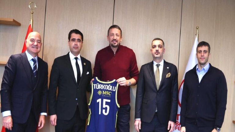 Fenerbahçe’den TBF Başkanı Hidayet Türkoğlu’na ziyaret