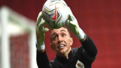 Fernando Muslera’dan muhteşem kurtarış