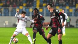 Gençlerbirliği-Trabzonspor maçında gole ofsayt engeli