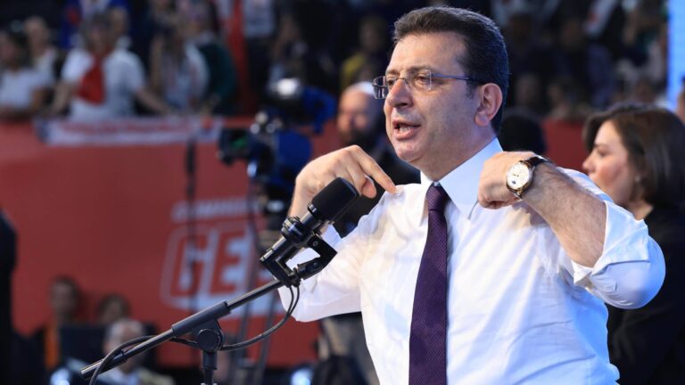 İmamoğlu: Bu güç gösterisinin ardında zayıflayan bir iktidarın korkusu var, Yassıada zihniyetinin hortlamasıdır