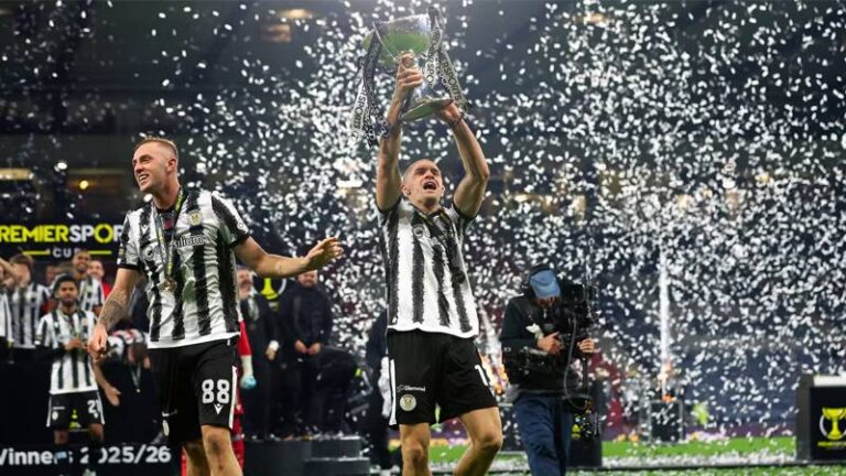 İskoçya Lig Kupası’nda şampiyon St. Mirren