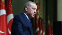 “İstanbul saç ekiminde marka haline geldi” diyen Erdoğan: Parası olan değil, ihtiyacı olan sağlık hizmetine erişiyor