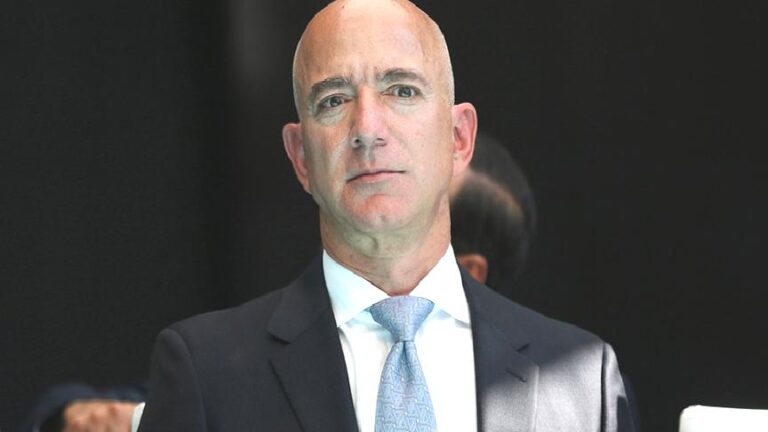 İTO yöneticisi, bir ihracatçının mesajını paylaştı: MASAK, Jeff Bezos’un pasaportunu istedi