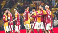Spor yazarları Galatasaray-RAMS Başakşehir maçını değerlendirdi