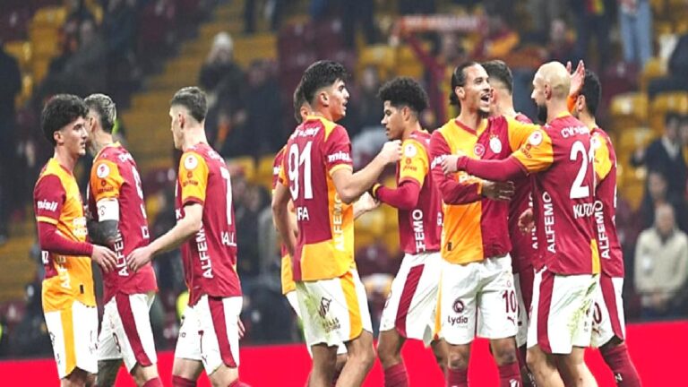 Spor yazarları Galatasaray-RAMS Başakşehir maçını değerlendirdi
