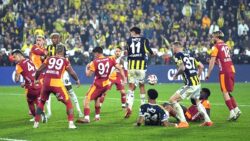 Trio ekibi derbinin tartışmalı pozisyonlarını yorumladı