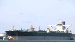 ABD, Karayipler’de bir petrol tankerine daha el koyduğunu açıkladı