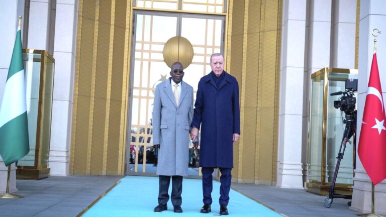 Cumhurbaşkanı Erdoğan, Nijerya Cumhurbaşkanı Tinubu’yu karşıladı