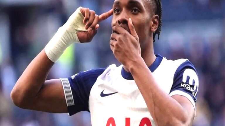 Fenerbahçe ve Galatasaray, aynı golcünün peşine düştü