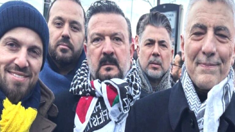 Fenerbahçeli Yöneticiler ‘Büyük Gazze Yürüyüşü’ne katıldı!