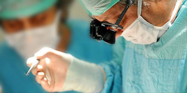 Hekimler anlattı: Kesmeyen neşter, damar içinde kırılan kateter, damarla uyumlu olmayan stent malzemeleri ve bunlara bağlı olarak hastalarda artan komplikasyonlar…