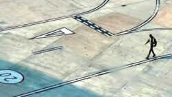 Hindistanlı hava yolu şirketi İran’daki ‘gelişmeler nedeniyle’ bazı uçuşlarını iptal etti