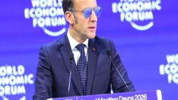 ‘Macron’un açıklaması stratejik bir değişiklikten çok AB’nin içinde bulunduğu derin krizi yansıtıyor’