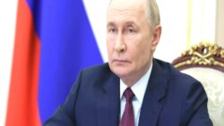 Putin, İran Ulusal Güvenlik Konseyi Sekreteri Laricani’yi Kremlin’de kabul etti