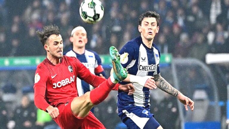Almanya Kupası’nda Freiburg yarı final biletini kaptı!
