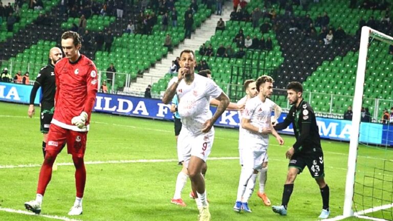 Atko Grup Pendikspor Sakaryaspor’u deplasmanda yendi!