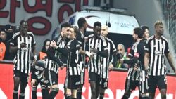 Beşiktaş evinde Göztepe’yi rahat yendi! (İŞTE MAÇIN ÖZETİ)