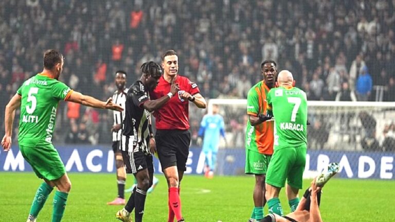 Beşiktaş’tan maç sonu flaş paylaşım: Değişmeyen tek şey, verilmeyen penaltılarımız!
